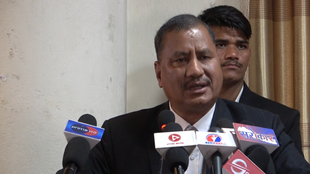 माओवादी केन्द्र एकतामा गम्भीर नभएकाे विप्लवकाे भनाइ