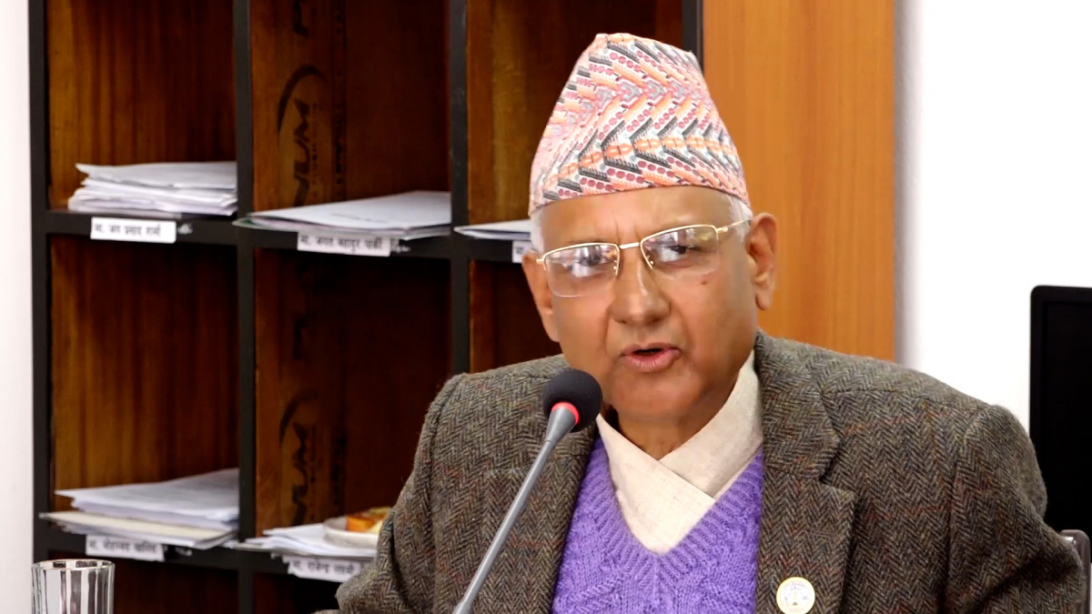 करारमा कर्मचारी भर्तीका लागि गण्डकी सरकारले ल्याएको अध्यादेश विरुद्ध खनिए लोक सेवा अध्यक्ष !