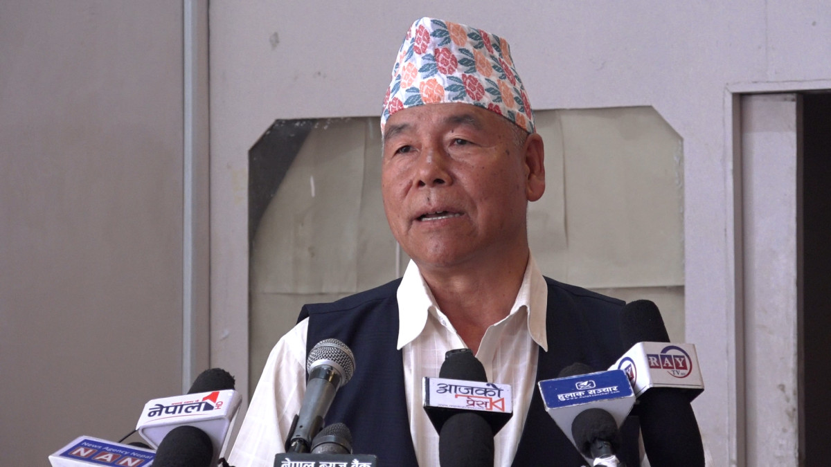 सत्तारुढ दलहरू एक-अर्कालाई सिध्याउने हिसाब अघि बढे : महासचिव गुरुङ