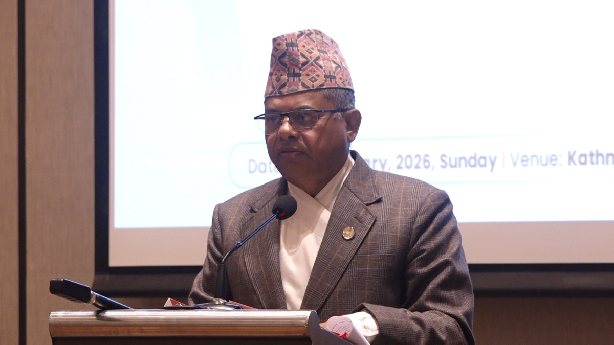 पेट्रोलमा १० प्रतिशत इथानोल मिसाउँदा वार्षिक ६ अर्ब बचाउन सकिन्छ : उद्योगमन्त्री सिन्हा