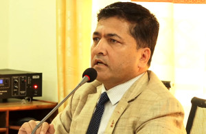 विपद् अवधिभर कर्मचारीहरू बिदामा नबस्ने