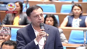 सुमिरे टुर एण्ड ट्राभल्सले भिजिट भिसाको नाममा ठगी गरेको प्रमाण पेश गर्न काँग्रेस सांसद खतिवडालाई चुनौती