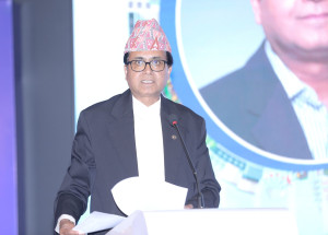 आर्थिक वृद्धिका लागि पूर्वाधारमा लगानी आवश्यक छ : अध्यक्ष अग्रवाल