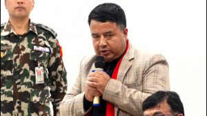 सरकारले फागुन २१ मा चुनाव गराउँछ भन्नेमा एमाले विश्वस्त छैन : महेश बस्नेत