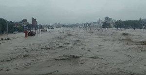 मनसुनजन्य विपद् जोखिम न्युनिकरणका लागि १७ हजार सुरक्षाकर्मी परिचालन