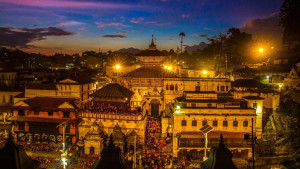 पशुपतिनाथको आरती व्यवस्थापनमा दोहोरो मापदण्डको प्रश्न, सम्झौता रद्ददेखि सुरक्षा चुनौतीसम्म