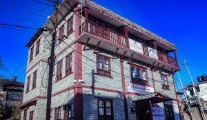 भीमेश्वर नगरपालिका वडा नं २ को नयाँ वडा कार्यालय भवन उद्घाटन