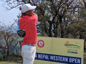 सूर्य नेपाल वेस्टर्न ओपन जारी,  भुवन नगरकोटीलाई एक स्ट्रोकको अग्रता