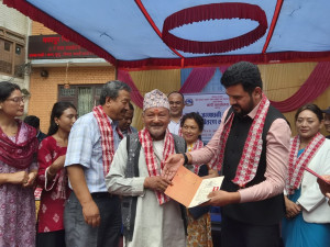 मध्यपुर थिमी - ८ का ४ सय २१ जनाले पाए लालपूर्जा