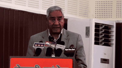 हिमाल नाङ्गिएकोप्रति देउवा चिन्तित, सचेतना अभियान सञ्चालन गर्न आग्रह