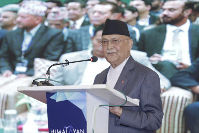 आन्दोलित शिक्षकलाई प्रधानमन्त्रीको आग्रह- आउनुस् कुराकानी गरेर समाधान गरौँ !