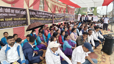 मधेस प्रदेशका १८ सय स्वास्थ्यकर्मी आन्दोलित