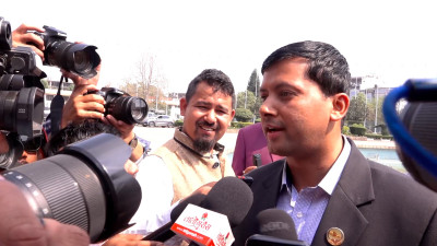  राजनीतिक मसला नपाएपछि प्रचण्डले सरकार ढल्ने भ्रम फैलाए : महेश बर्तौला