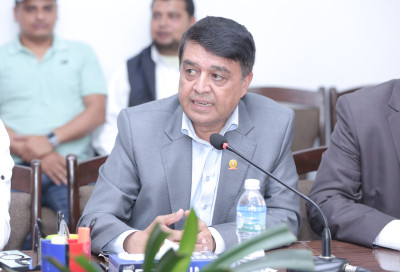 अब पनि आर्थिक गतिविधि बढाउन नसके मन्दी शुरु हुन्छ : अध्यक्ष ढकाल