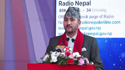 आम सञ्चार माध्यामलाई टिक्न गाह्रो हुने अवस्था आएको छ : सञ्चारमन्त्री खरेल