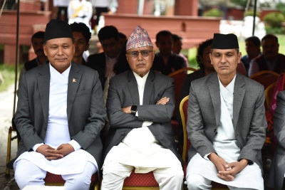 मन्त्रिपरिषद् विस्तारः तीन मन्त्रीको शपथ