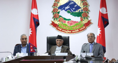 प्रचण्डले गरे ओली सरकारको प्रशंसा