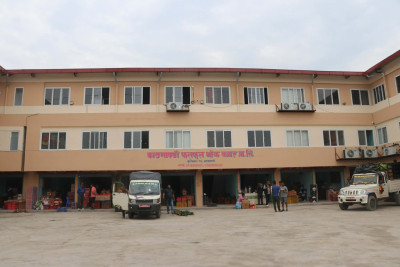 कुलेश्वरमा खुल्यो नयाँ व्यवस्थित फलफूल बजार, २५ वटा सटर सञ्चालनमा