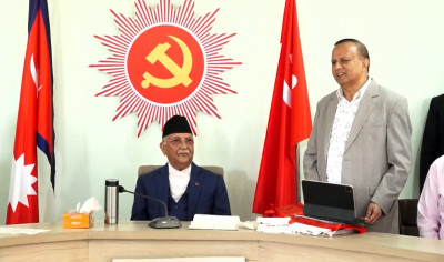 गुटको पछि नलागेर निष्ठापूर्वक काम गर्न एमाले नेताहरूलाई निर्देशन