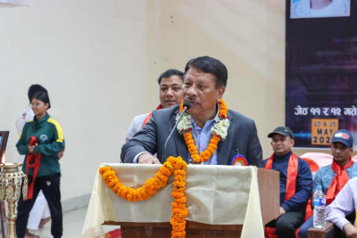 जनअधिकार सुरक्षित गर्दै देश विकास गर्नुपर्छ : उपप्रधानमन्त्री सिंह