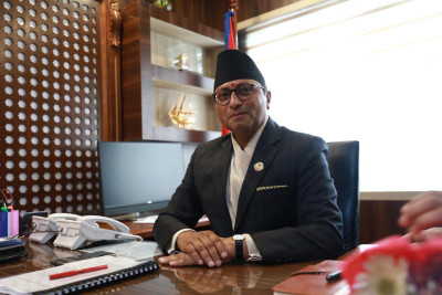 अर्थमन्त्री वाग्लेद्वारा पदभार ग्रहण : १५ वटा ऐन र राजस्व अनुसन्धान विभाग खारेज गर्ने  निर्णय