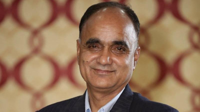 एक जना मन्त्री लिएर सरकार बिस्तार गर्दै मुख्यमन्त्री कँडेल