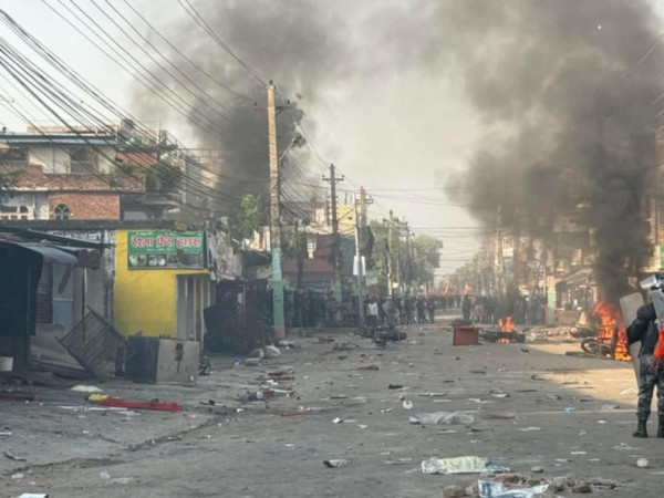 शोभा यात्राको क्रममा दुई समूहबीच झडप, कर्फ्यू जारी