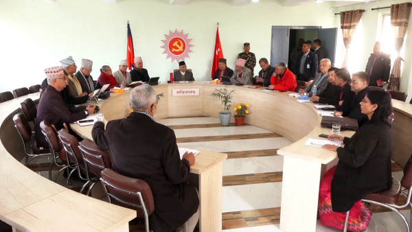 एमालेले भीम रावललाई साधारण सदस्यबाटै हटायो