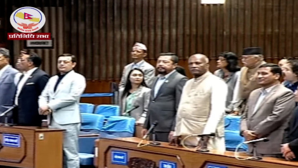 गृहमन्त्री लेखकको राजीनामा माग्दै आज पनि संसद अवरोध