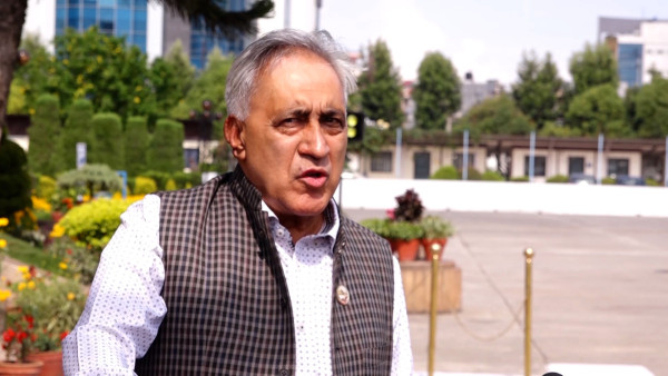 चन्द्र भण्डारीको टिप्पणी : झगडा गर्ने ठाउँ बन्यो संसद