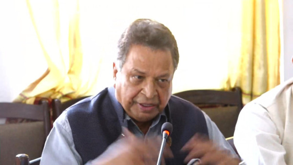 बैंक तथा वित्तीय संस्थाहरूलाई विदेशमा शाखा खोल्न दिनुपर्छ : विनोद चौधरी