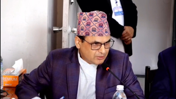 बैंकर र व्यवसायी छुट्याउने विषयमा थप गृहकार्य