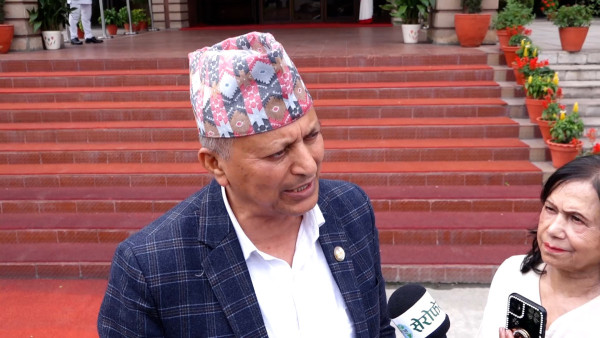 जनताको काम गर्न आएका हुँ, कुनै गल्ती गरेको छैन : मन्त्री अधिकारी