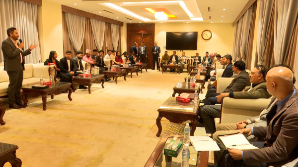 त्रिपक्षीय छलफलमा को-को छन् सहभागी ?