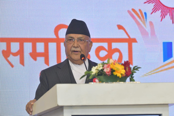 जस्तोसुकै कठिनाइ आए पनि लोकतन्त्रका आधारभूत मूल्य-मान्यतामा सम्झौता गरिँदैन : ओली