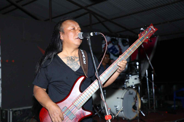 कुश्मामा चर्चित ब्याण्ड 'दी एक्स'ले दियो प्रस्तुति