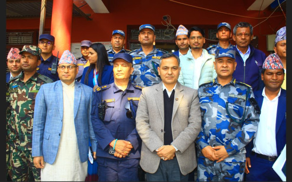 बझाङमा गृहमन्त्रीको चेतावनी : मृतकको नाममा भोट र बुथ कब्जा सह्य हुँदैन