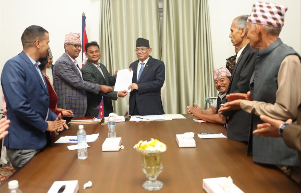 राष्ट्रिय समझदारीअनुसार शान्ति प्रक्रिया टुङ्गो लाग्छ : प्रधानमन्त्री