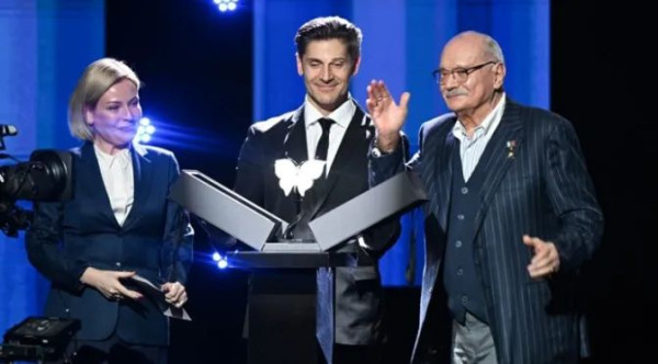 डायमण्ड बटरफ्लाई फिल्म अवार्ड : सिर्जनात्मक एकताको नयाँ प्रतीक