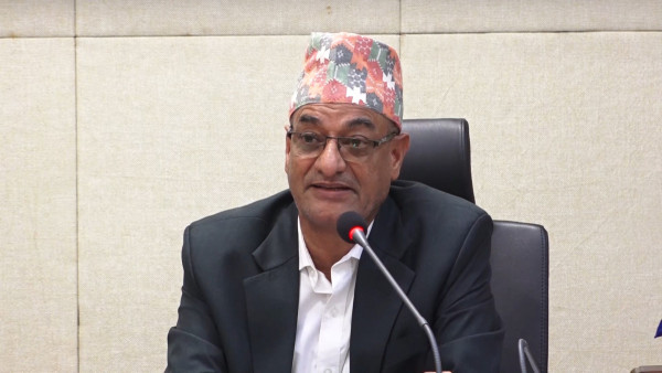 उपभोग्य वस्तुको कृत्रिम अभाव हुन नदिन गृहमन्त्रीको निर्देशन