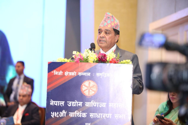 मुलुकको अवस्था असहज भएपनि सुधार सम्भव छ : चन्द्र ढकाल