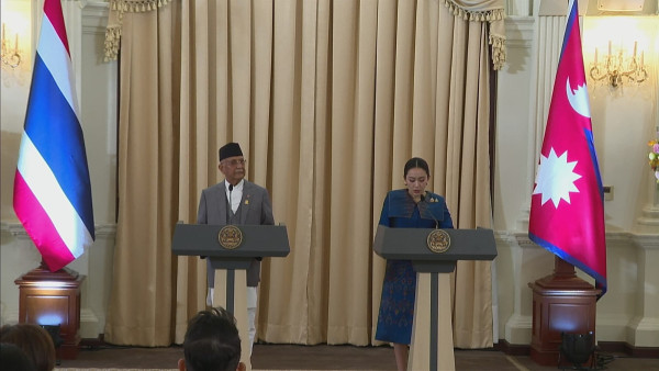 प्रधानमन्त्री ओली र थाइल्याण्डका सकमक्षी पे थोङ थान शिनवातबीच दुई पक्षिय भेटवार्ता