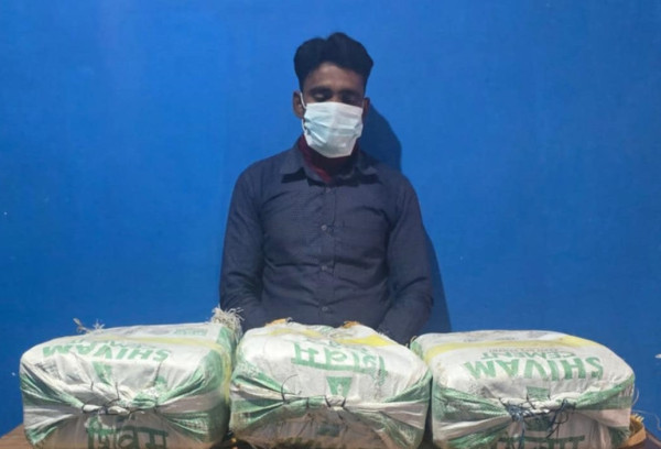 ७६ किलो  लागुऔषध गाँजासहित २ जना पर्सा प्रहरीको नियन्त्रणमा