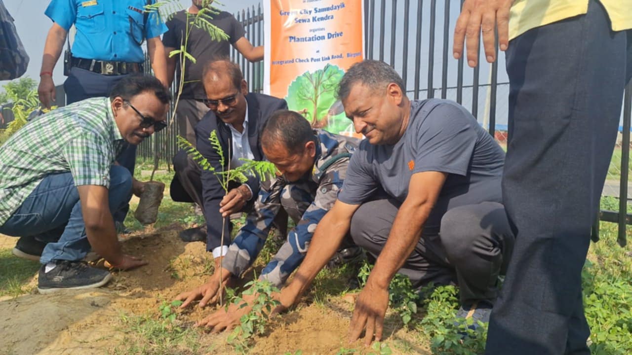 ३५० थान विरुवा रोपेर विश्व वातावरण दिवस मनाइयो