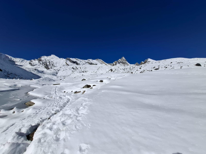 यलुङ-रि  हिमपहिरो : २ नेपालीकाे मृत्यु पुष्टि,  ५ विदेशीको अवस्था अज्ञात
