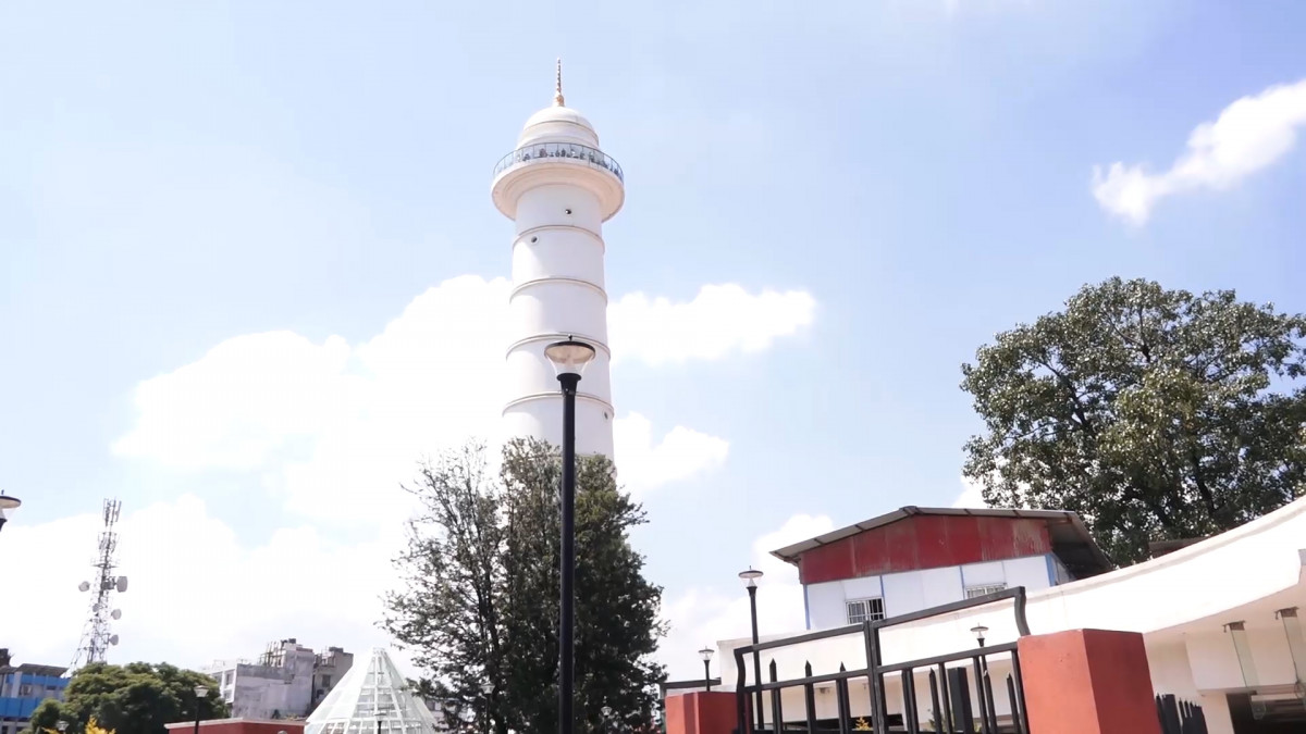 साउन १ बाट धरहरा विहान ८ देखि बेलुकी ८ बजेसम्म खुल्ने