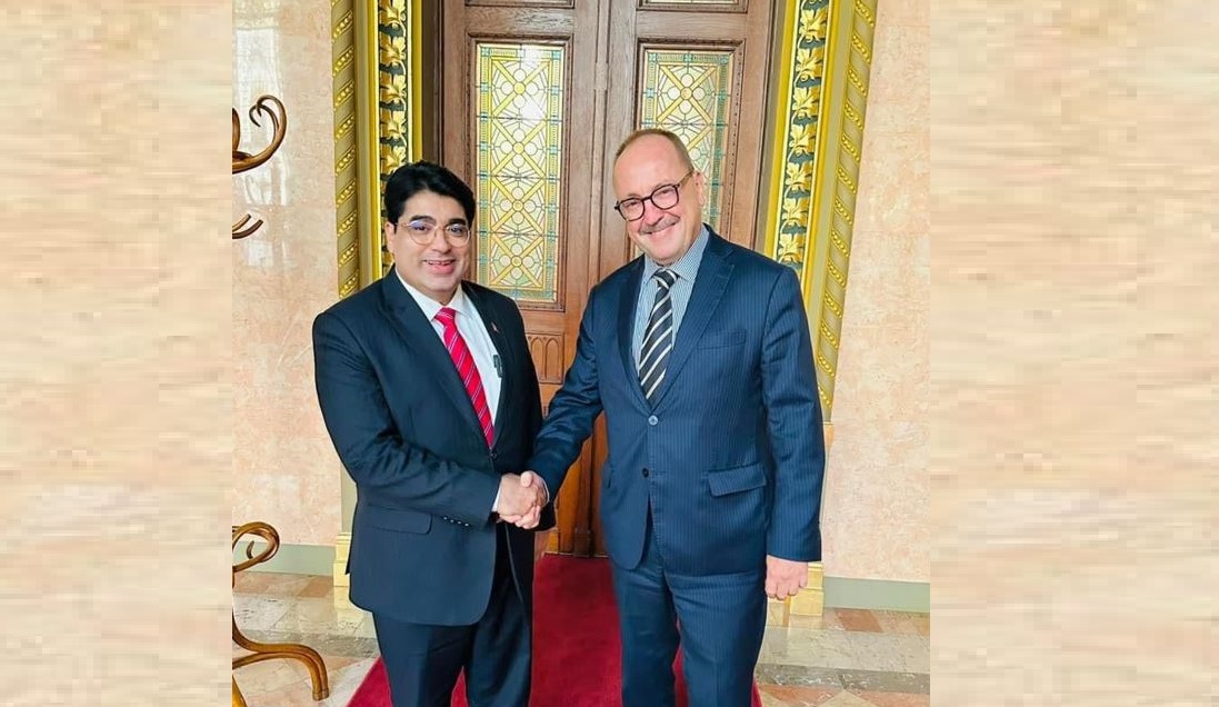 सांसद ढकालद्वारा हंगेरियन संसदको विदेश मामिला समिति अध्यक्षसंग भेट 