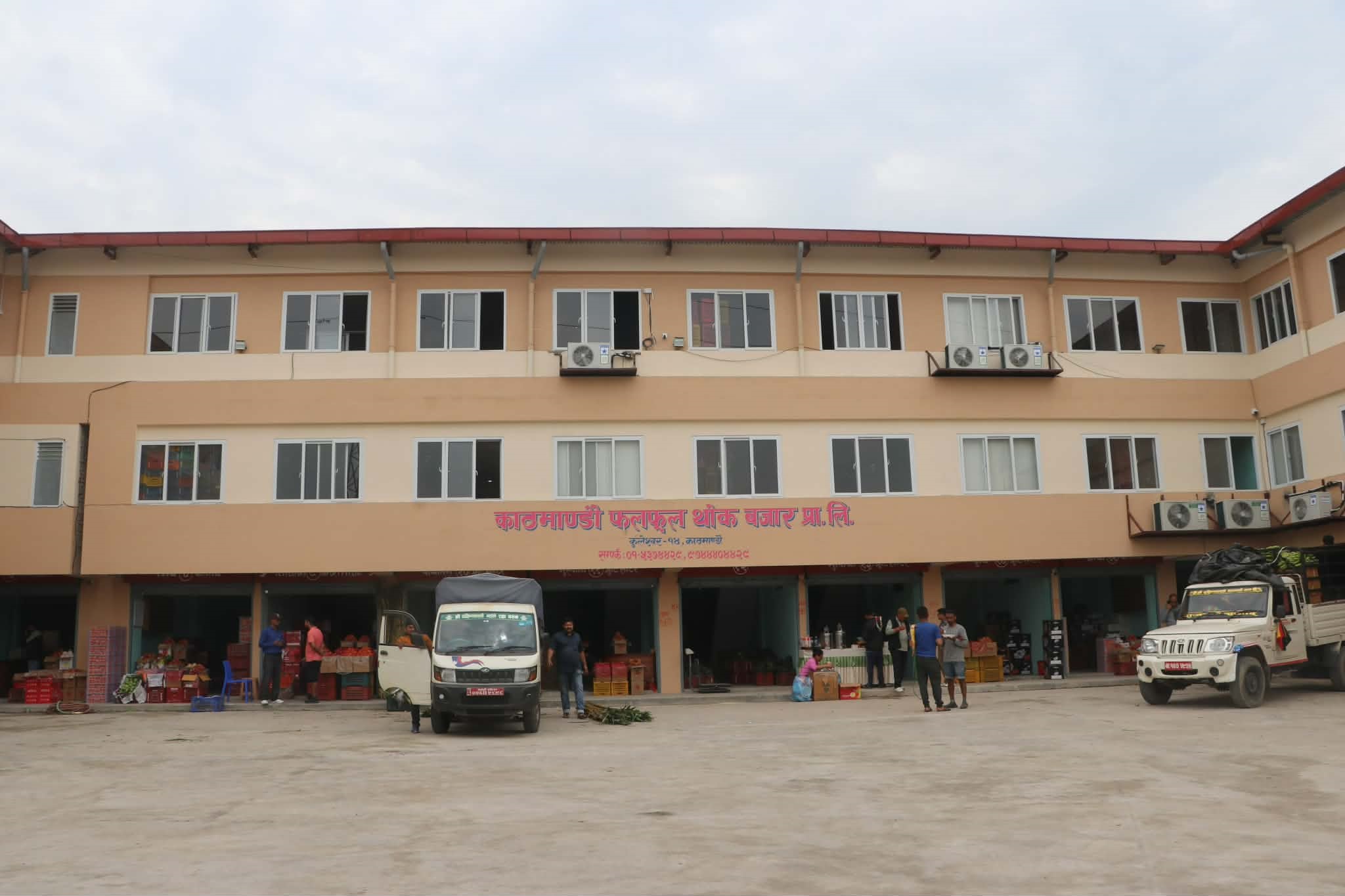 कुलेश्वरमा खुल्यो नयाँ व्यवस्थित फलफूल बजार, २५ वटा सटर सञ्चालनमा