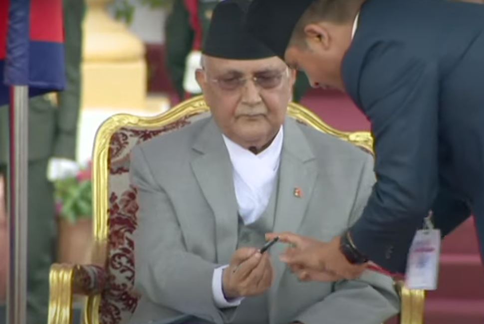 राजनीतिमा भाग्यशाली ओली 