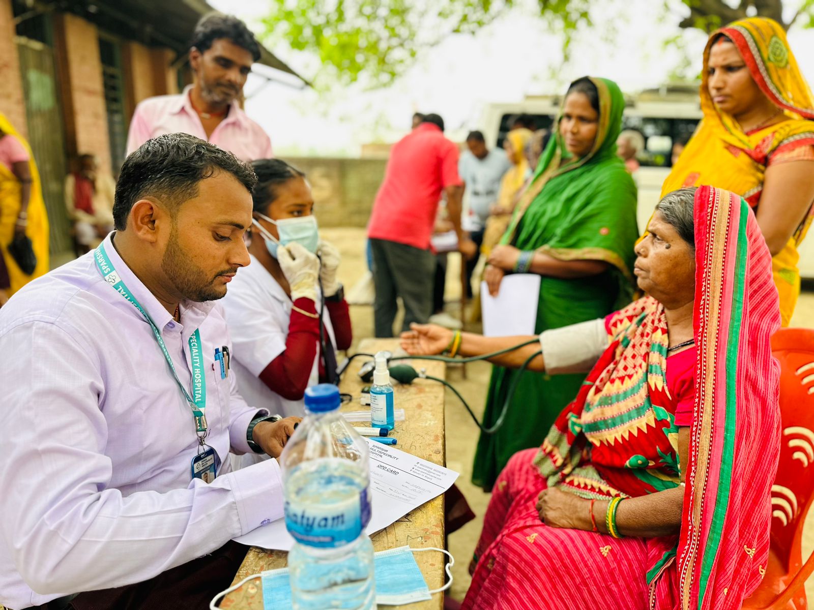 सशस्त्र प्रहरी बल र स्पर्स मल्टि स्पेशलिटी हस्पिटल प्रालिको सहकार्यमा नि:शुल्क स्वास्थ्य शिविर